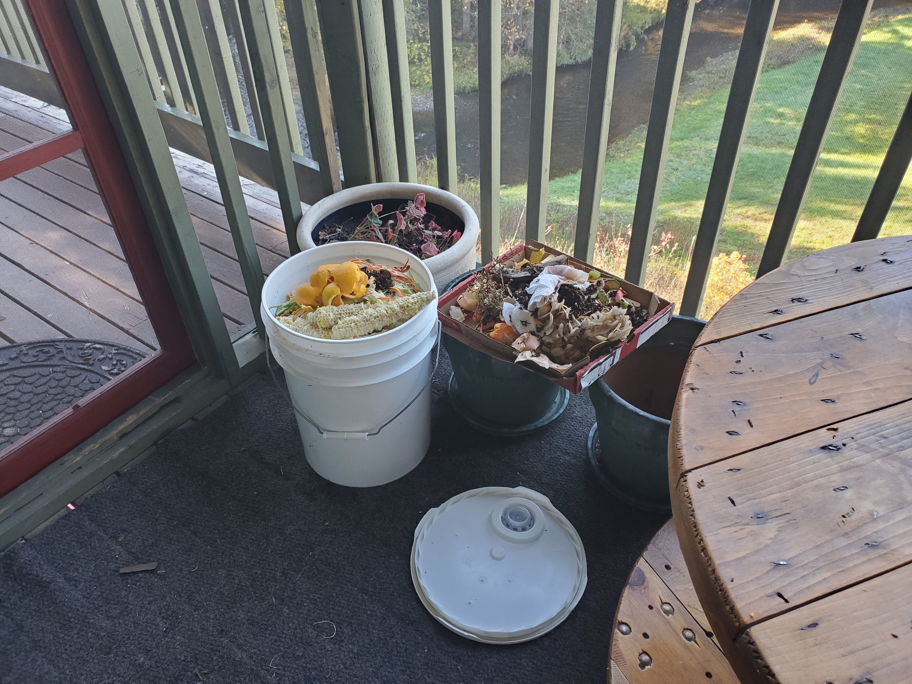A Food Waste Collection Ready for Composting