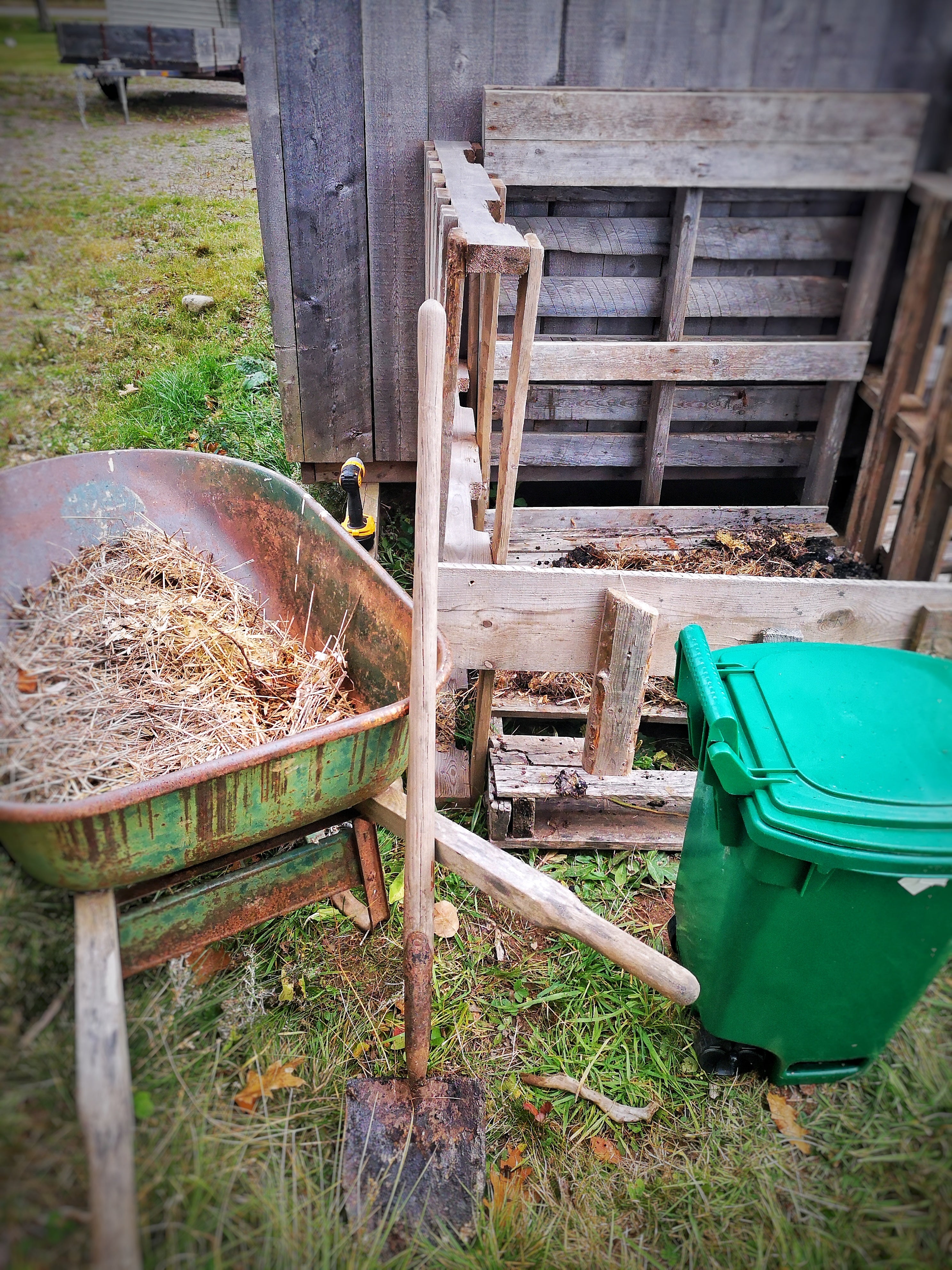 DIY heap compost near Norton, New Brunswick